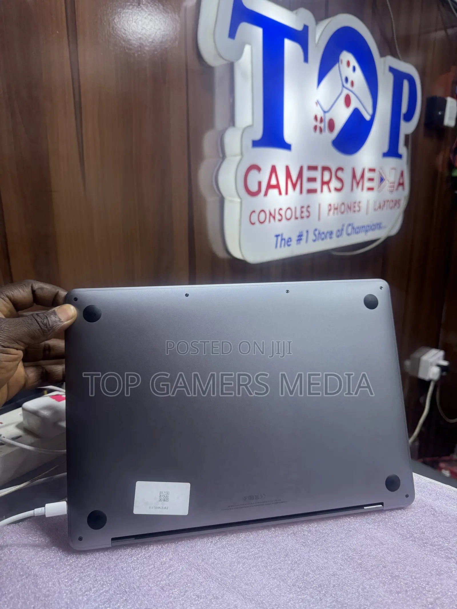 Laptop Apple MacBook Pro 2019 8GB Intel Core i5 SSD 256GB