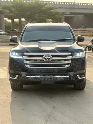 Toyota Land Cruiser 2014 Black