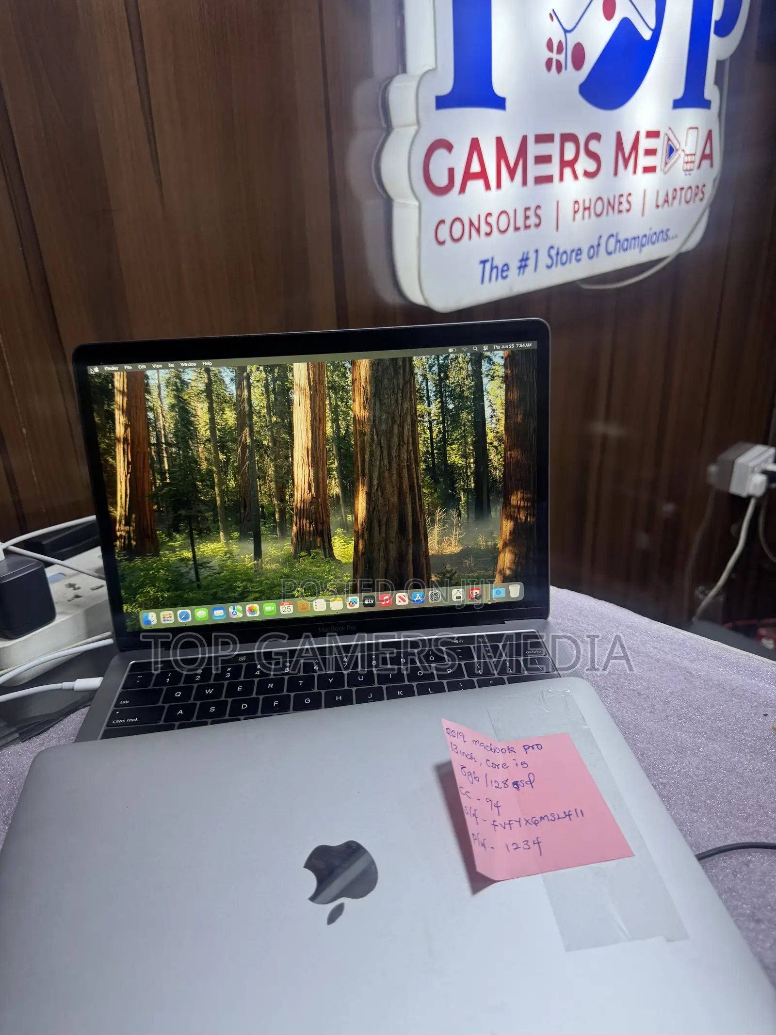 Laptop Apple MacBook Pro 2019 8GB Intel Core i5 SSD 128GB