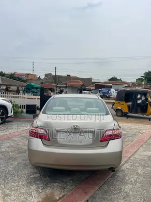 Toyota Camry LE 4dr Sedan (2.4L 4cyl 5A) 2007 Gold