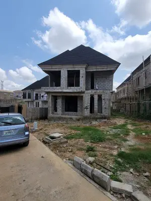 4bdrm Duplex in Sabon Lugbe for sale