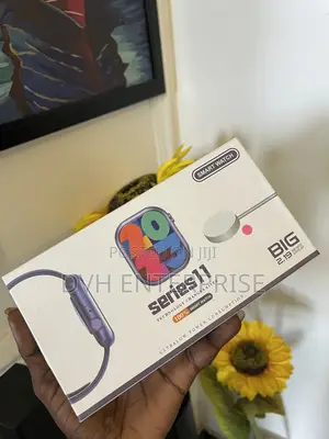 Series 11 Smartwatch
