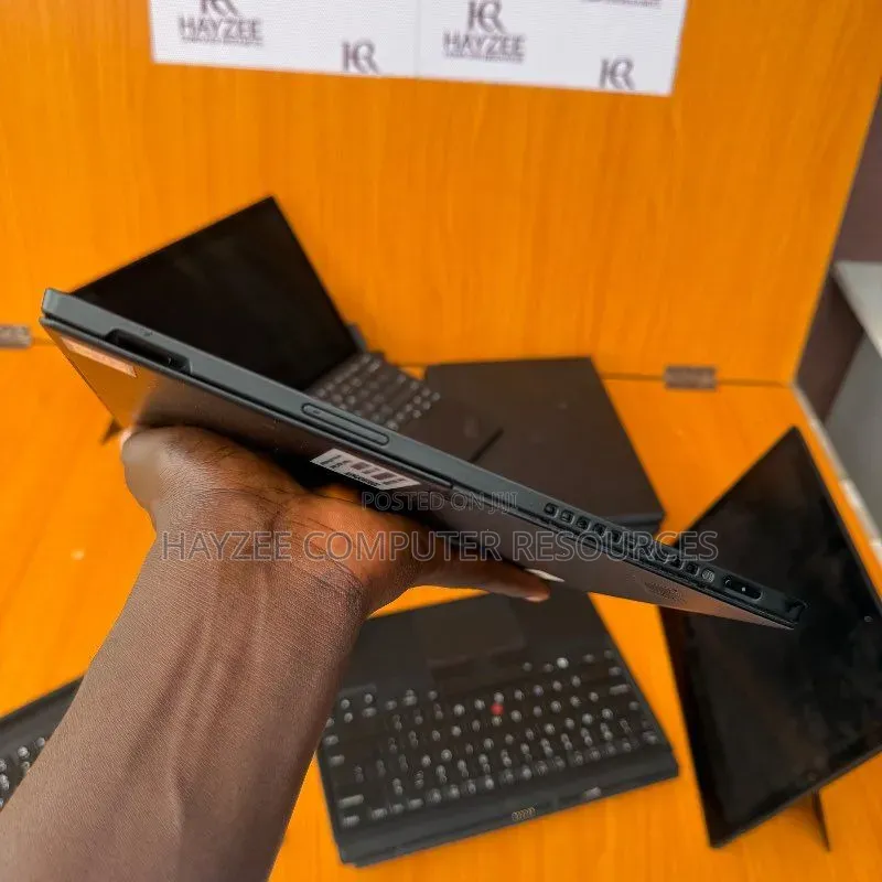 Laptop Lenovo ThinkPad X1 Tablet (3rd Gen) 8GB Intel Core i5 SSD 256GB