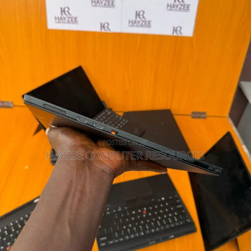 Laptop Lenovo ThinkPad X1 Tablet (3rd Gen) 8GB Intel Core i5 SSD 256GB