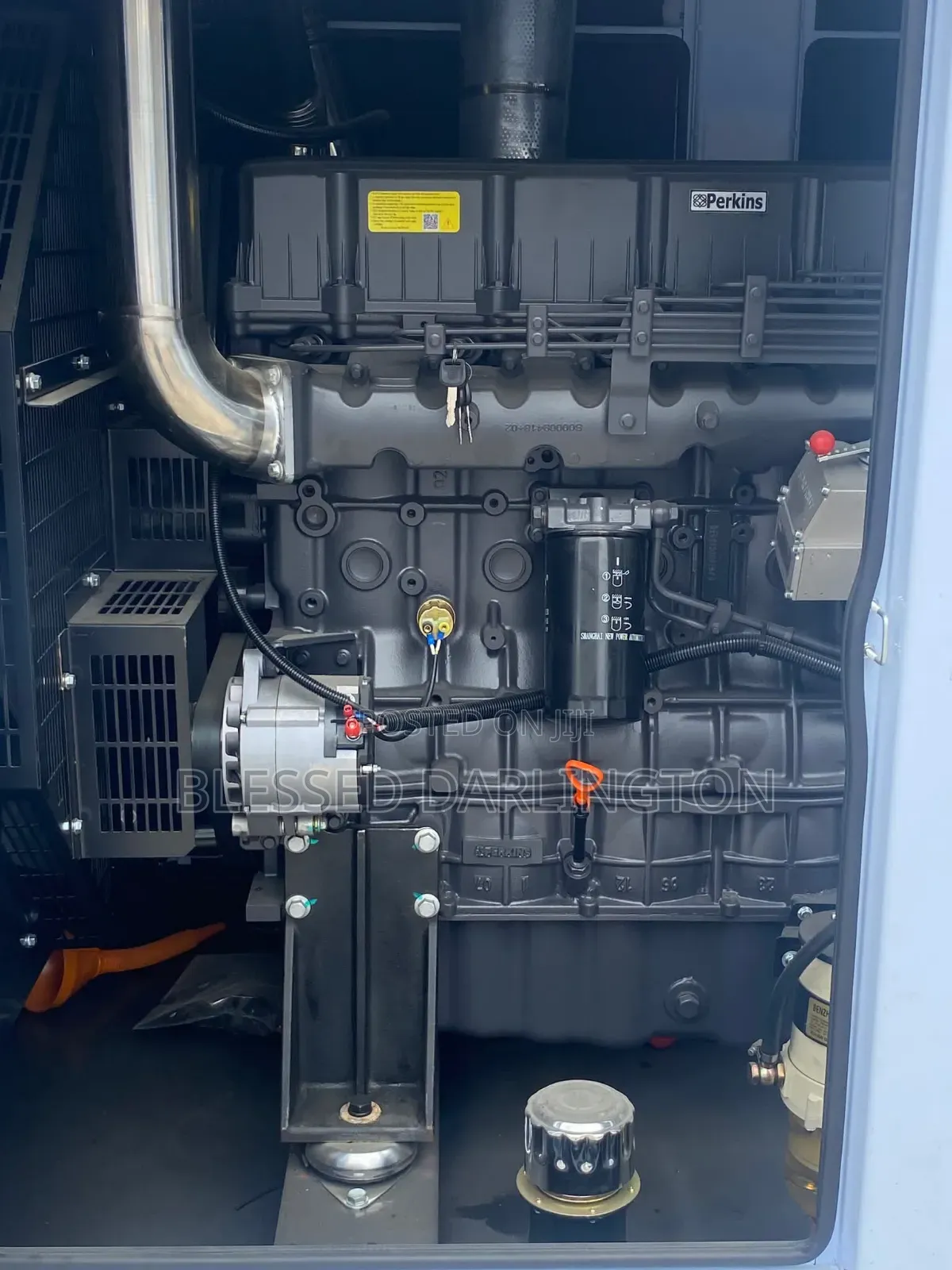 300kva Perkins Soundproof Diesel Generator