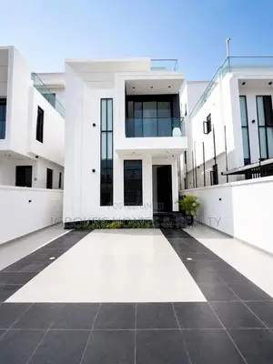 Furnished 5bdrm Duplex in Lekki Phase 1 for sale