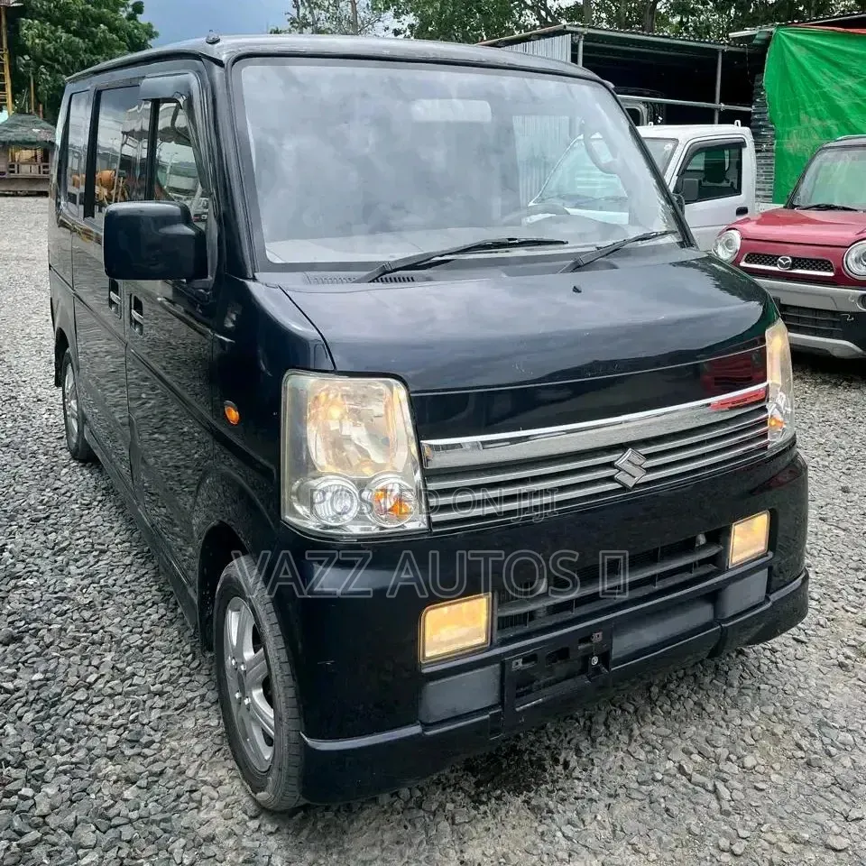 New Suzuki Every 2019 Black