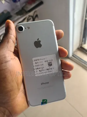 Apple iPhone 7 32 GB Silver