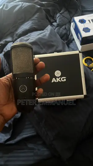 Akg Mic P220 Nearly Used