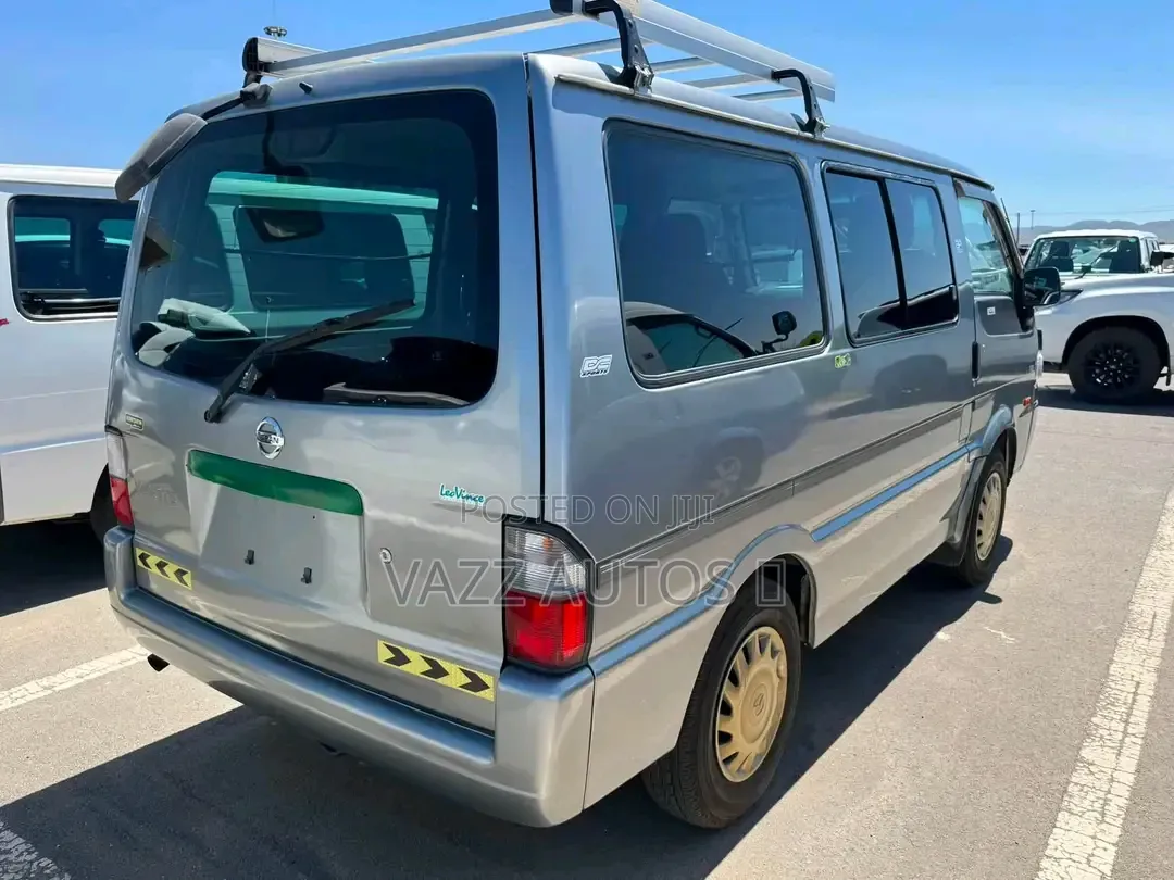 Mazda Bongo 2014 Silver