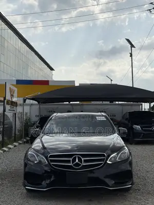 Mercedes-Benz E350 Base 4dr Sedan RWD (3.5L 6cyl 7A) 2014 Black