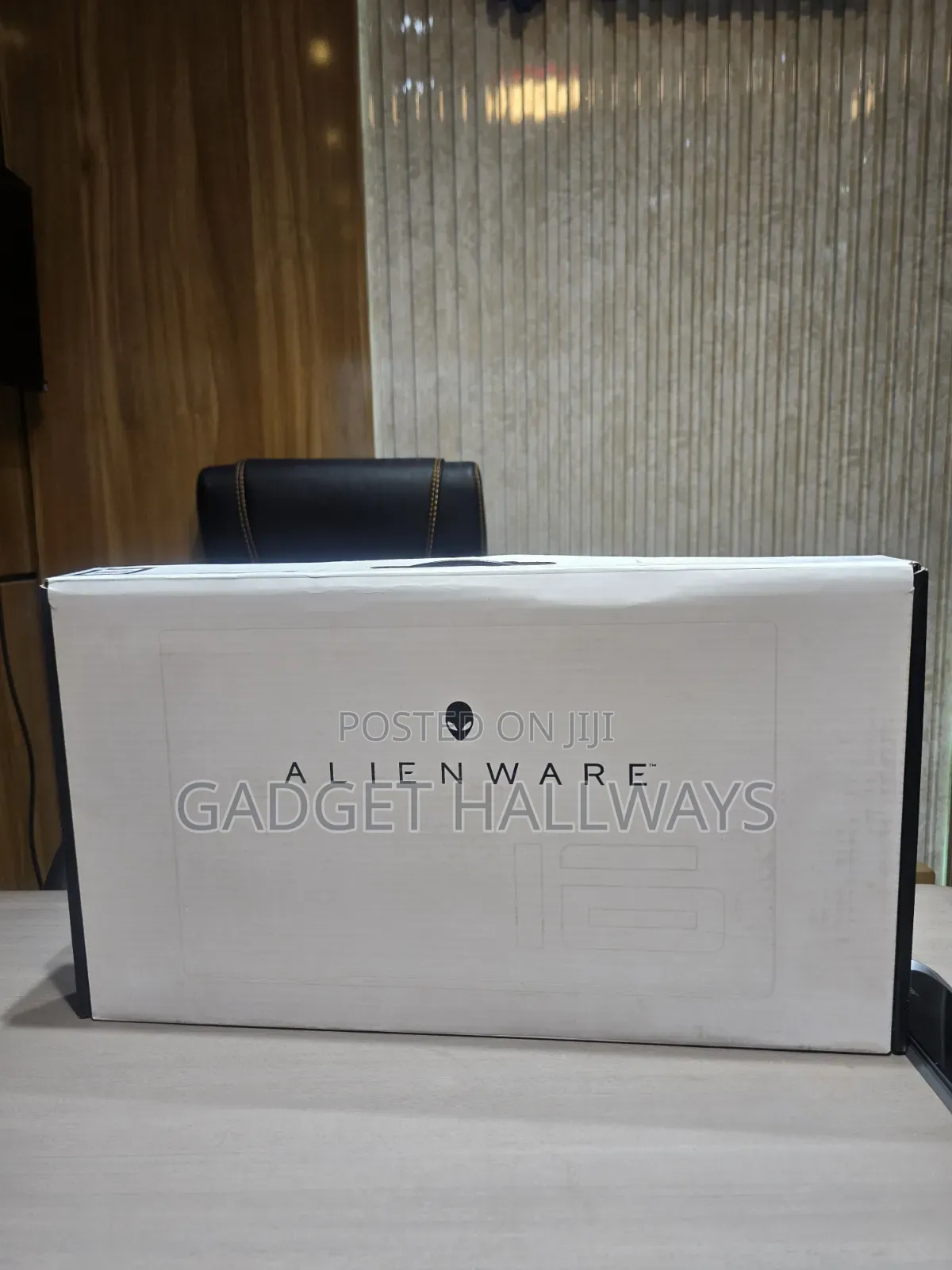 Laptop Alienware M16 R2 24GB Intel Core Ultra 7 SSD 1T