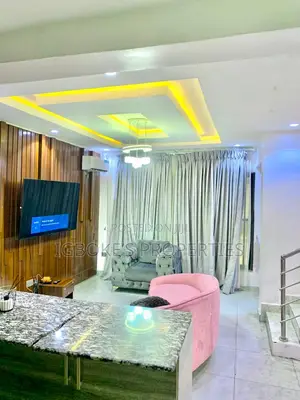 4bedroom Apartment