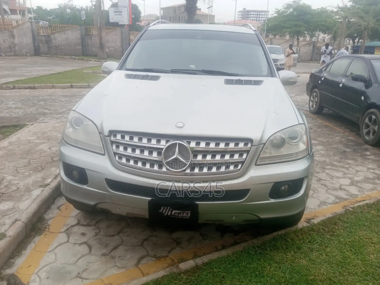 Mercedes-Benz M Class 2006 Silver