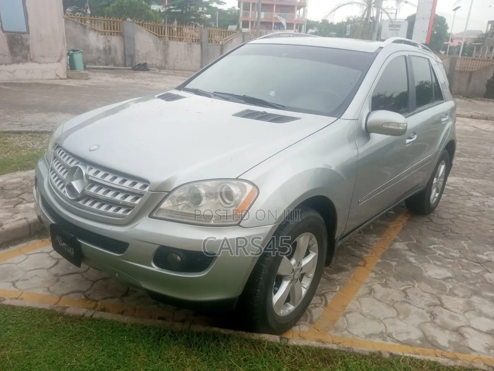 Mercedes-Benz M Class 2006 Silver