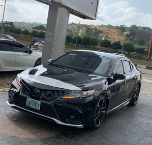 Toyota Camry 2019 Black