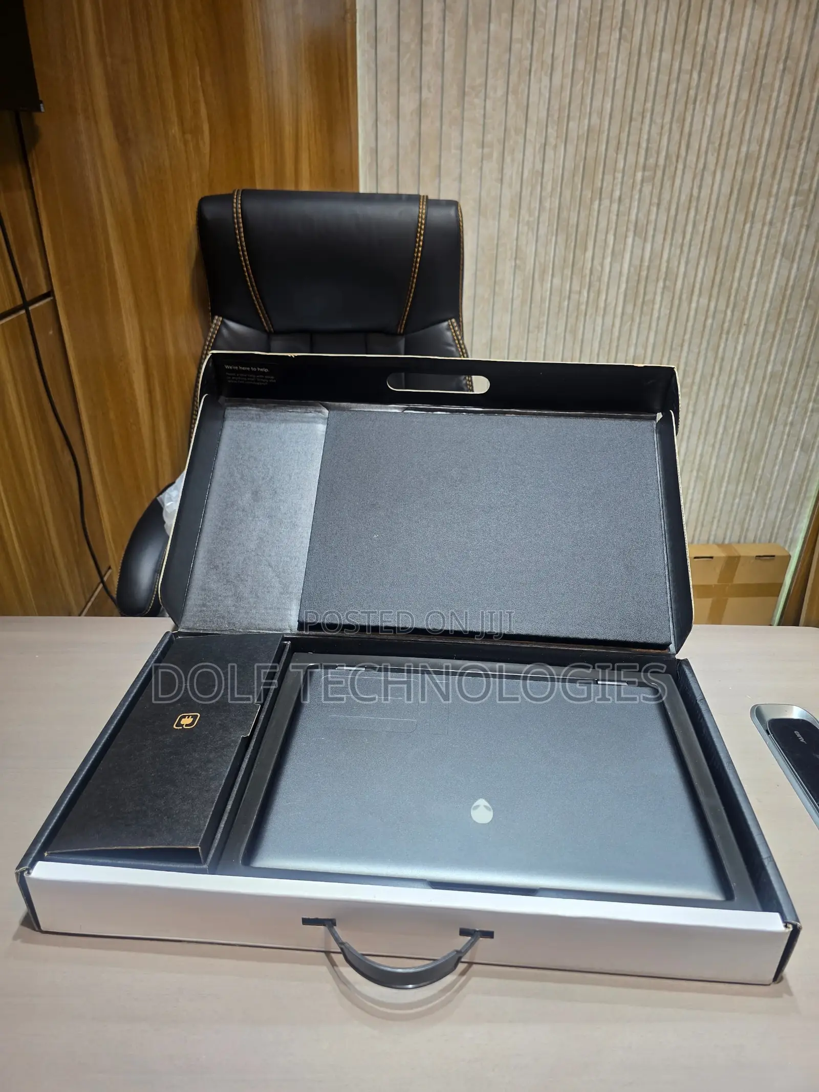 Laptop Alienware M16 R2 24GB Intel Core Ultra 7 SSD 1T