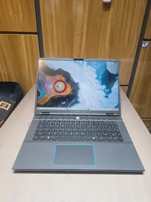 Laptop Alienware M16 R2 24GB Intel Core Ultra 7 SSD 1T