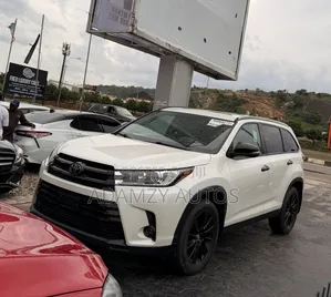 Toyota Highlander 2019 White