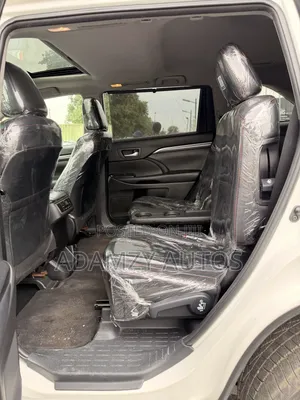 Toyota Highlander 2019 White
