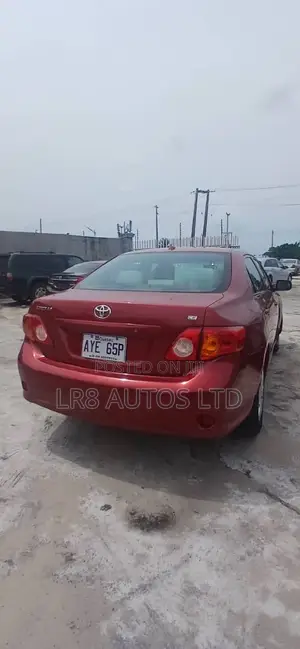 Toyota Corolla LE 4dr Sedan (1.8L 4 cyl 4A) 2009 Red