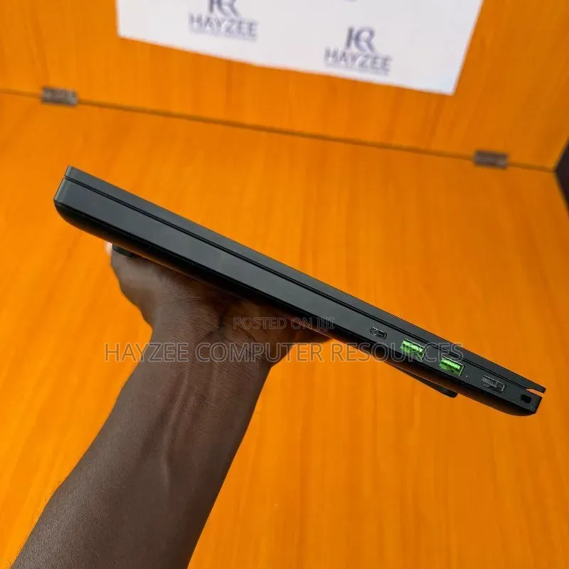 Laptop Razer Blade 16GB Intel Core i7 SSD 512GB
