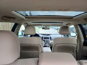 Toyota Venza V6 2010 Brown