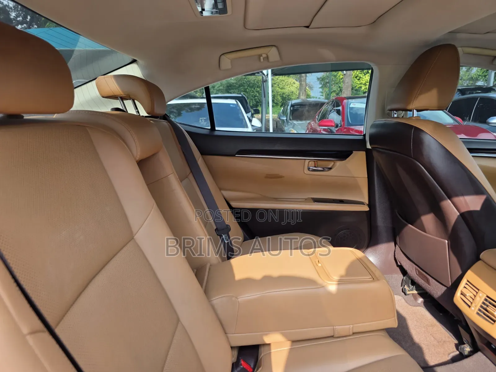 Lexus ES 2016 Brown