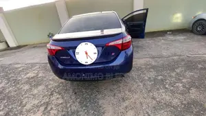 Toyota Corolla 2014 Blue