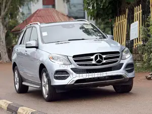 Mercedes-Benz GLE-Class GLE 350 2017 Blue