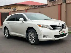 Toyota Venza 2010 White