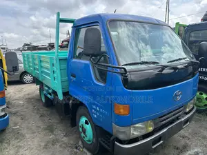 Toyota Dyna 200