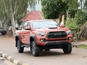 Toyota Tacoma 4dr Double Cab 2016 Orange