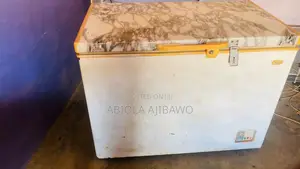 Midea Freezer