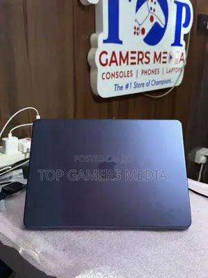 Laptop Apple MacBook Neo 2026 8GB Apple M1 SSD 512GB