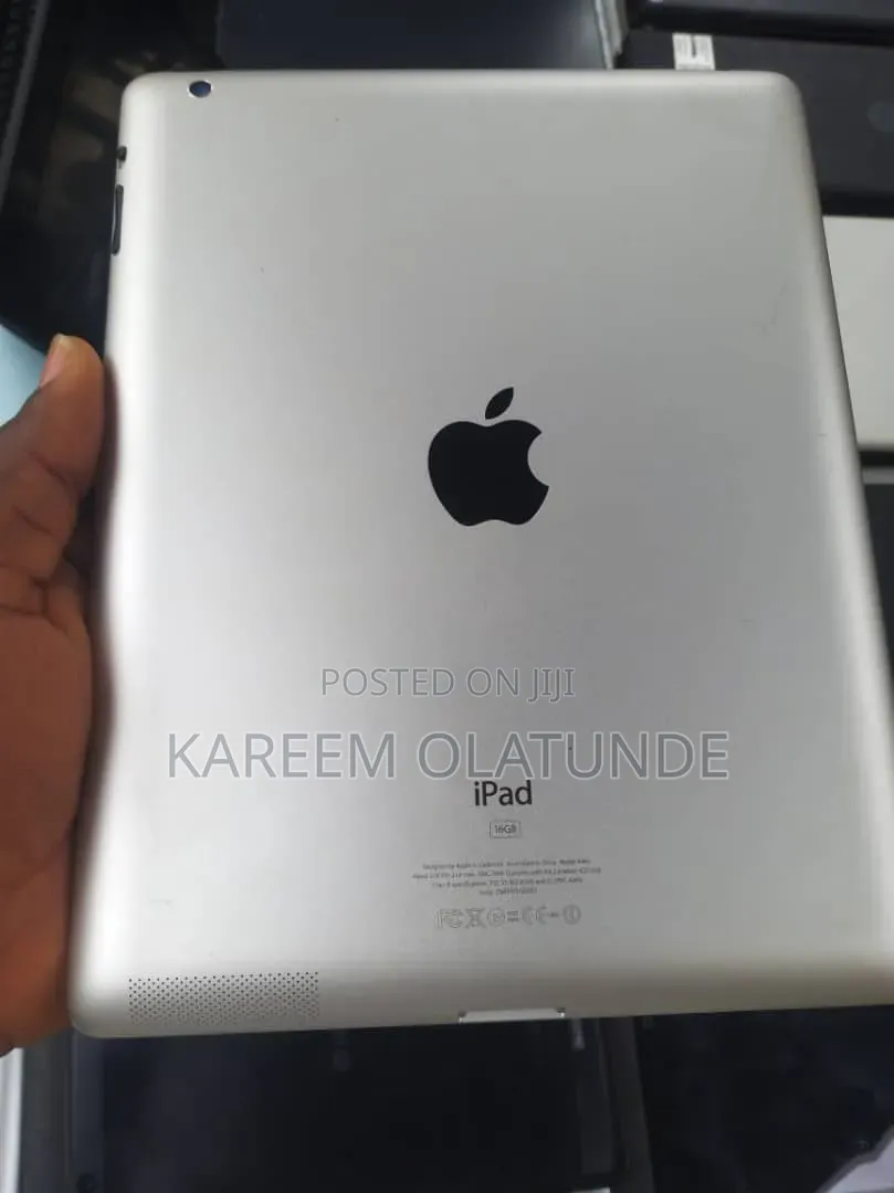 Apple iPad 4 Wi-Fi 16 GB Silver