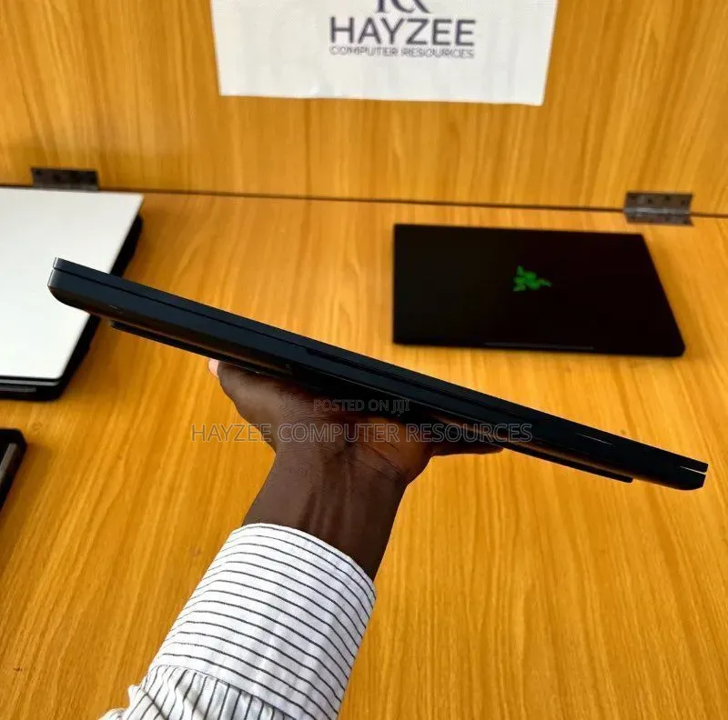 Laptop Razer Blade 16GB Intel Core i7 SSD 1T