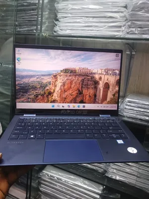 Laptop HP Dragonfly G1 16GB Intel Core i7 SSD 512GB