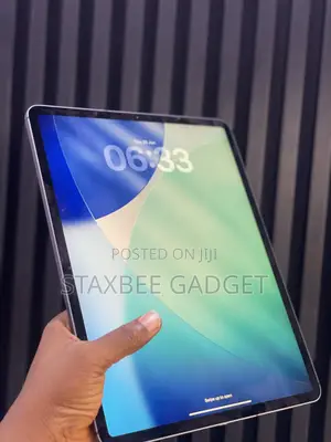 Apple iPad Pro 12.9 (2020) 512 GB Gray