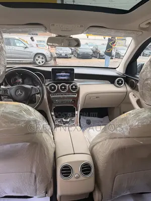 Mercedes-Benz GLC-Class 2018 Gray