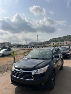 Toyota Highlander 2016 Black