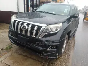 Toyota Land Cruiser Prado 2011 Black