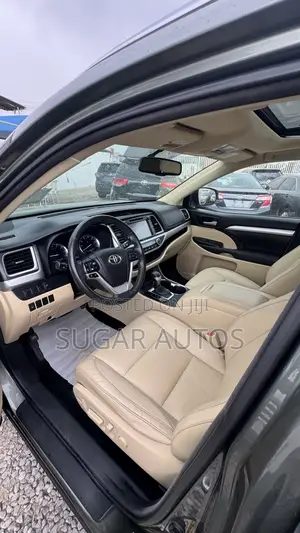 Toyota Highlander 2015 Green