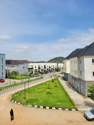 2bdrm Apartment in Kiami for sale