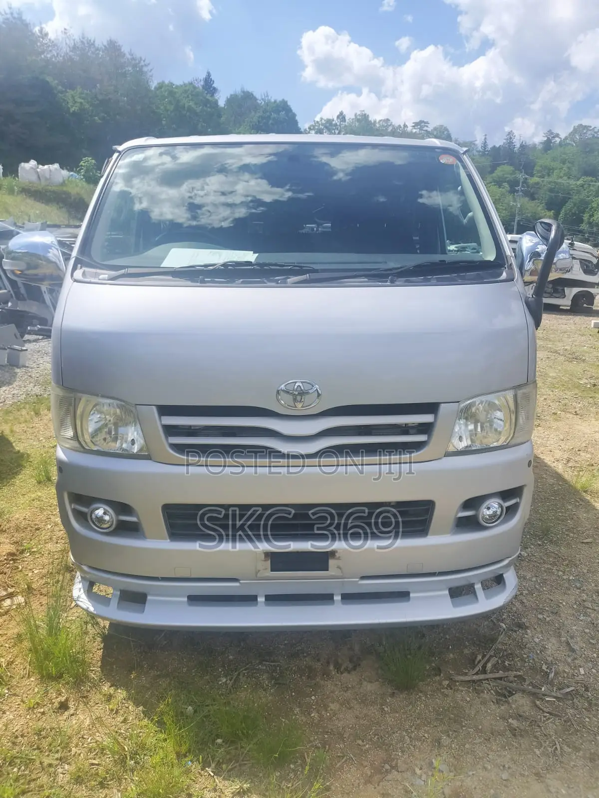 Toyota HiAce 2012 Grey