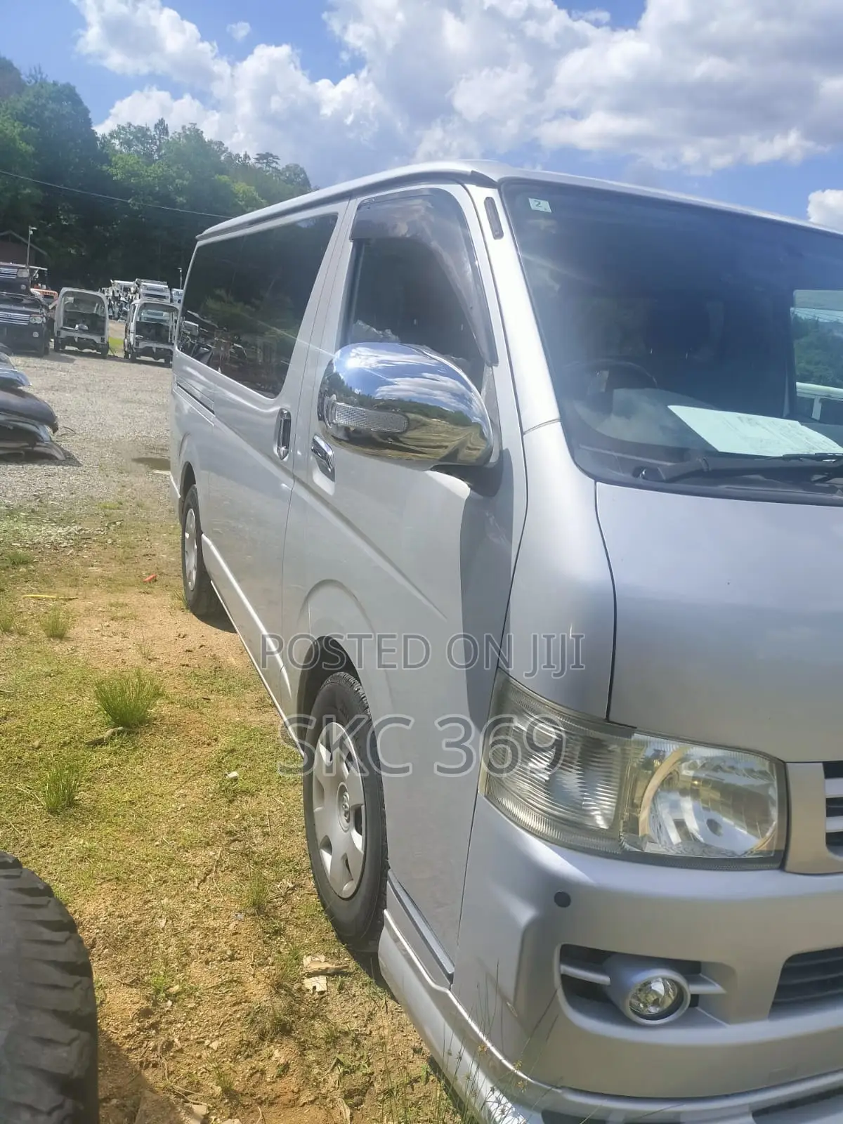 Toyota HiAce 2012 Grey