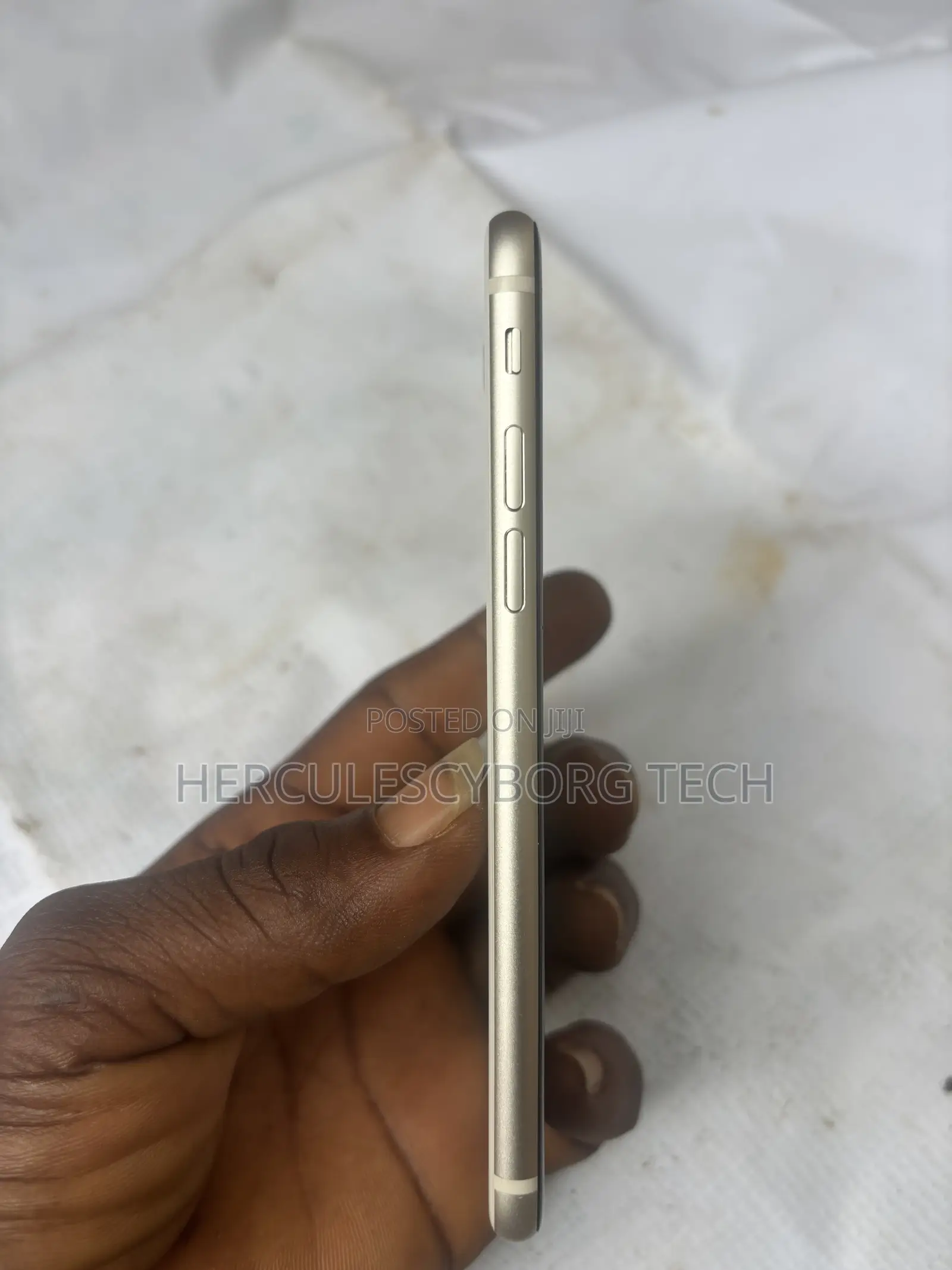 Apple iPhone SE (2020) 64 GB Silver