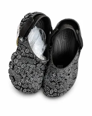 Original Crocs Classic Clog for Travel Vacation