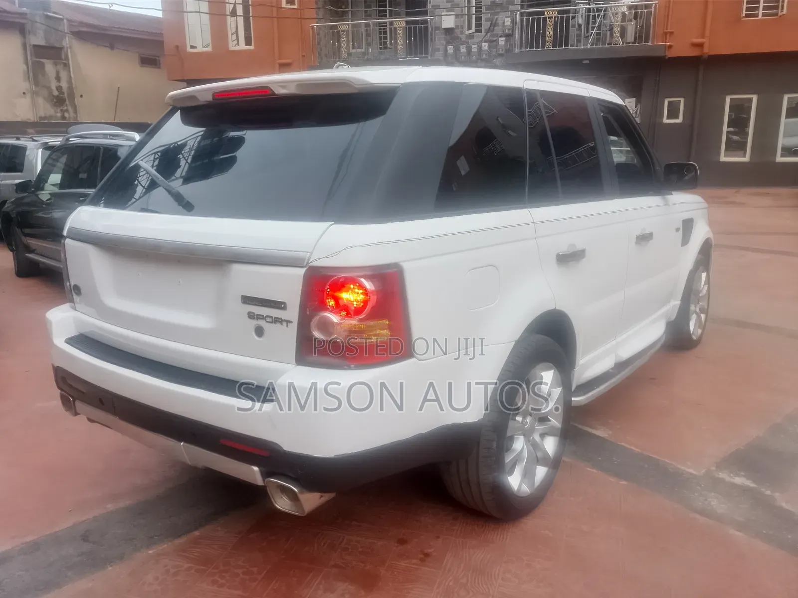 Rover Land 2009 White
