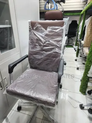 Semi Executive Chair